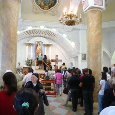 15 august 2009: Baraţi: Pelerinajul din sărbătoarea "Adormirea Maicii Domnului"