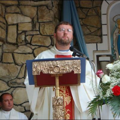 15 august 2009: Baraţi: Pelerinajul din sărbătoarea "Adormirea Maicii Domnului"