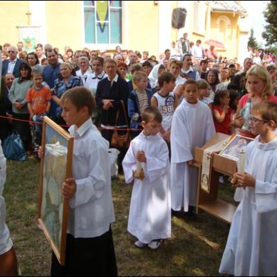 15 august 2009: Baraţi: Pelerinajul din sărbătoarea "Adormirea Maicii Domnului"