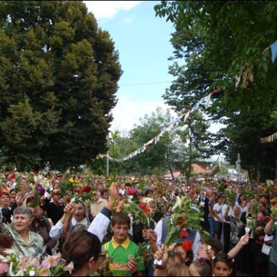 15 august 2009: Baraţi: Pelerinajul din sărbătoarea "Adormirea Maicii Domnului"