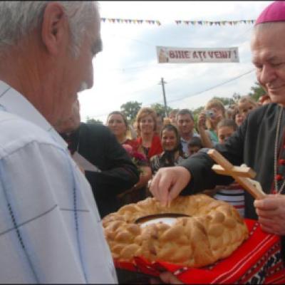 16 august 2009: Buhoci: Sărbătoarea sfinţirii bisericii