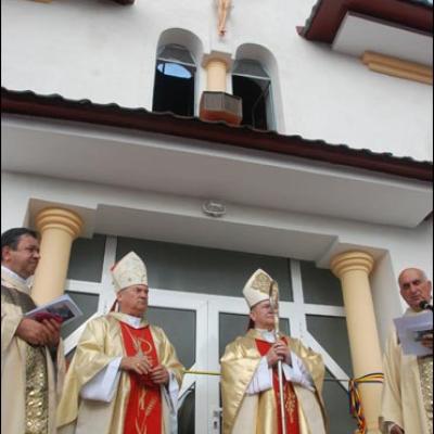 16 august 2009: Buhoci: Sărbătoarea sfinţirii bisericii