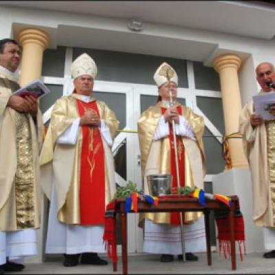 16 august 2009: Buhoci: Sărbătoarea sfinţirii bisericii