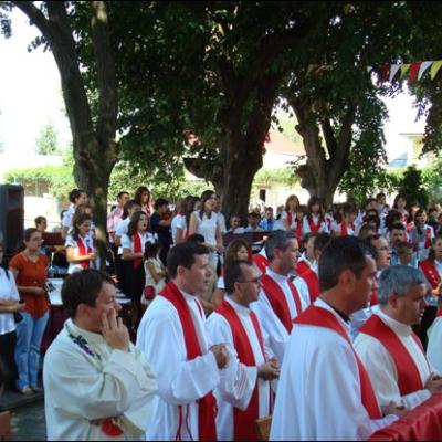 16 august 2009: Administrarea Mirului în Parohia Pildeşti