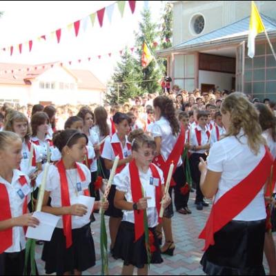 16 august 2009: Administrarea Mirului în Parohia Pildeşti