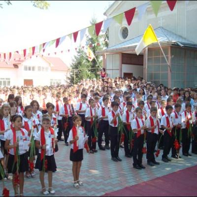 16 august 2009: Administrarea Mirului în Parohia Pildeşti
