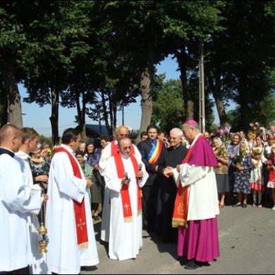 22 august 2009: Administrarea Mirului în Parohia Călugăreni şi filiala Roşiori