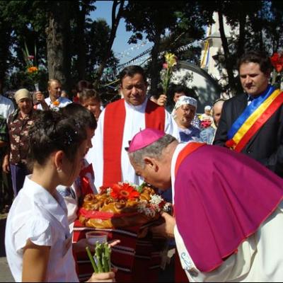 22 august 2009: Administrarea Mirului în Parohia Călugăreni şi filiala Roşiori