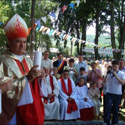 22 august 2009: Administrarea Mirului în Parohia Călugăreni şi filiala Roşiori
