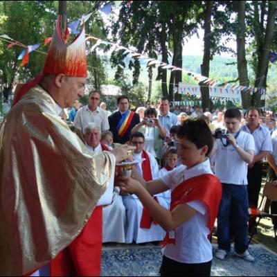 22 august 2009: Administrarea Mirului în Parohia Călugăreni şi filiala Roşiori