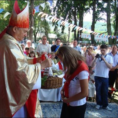 22 august 2009: Administrarea Mirului în Parohia Călugăreni şi filiala Roşiori
