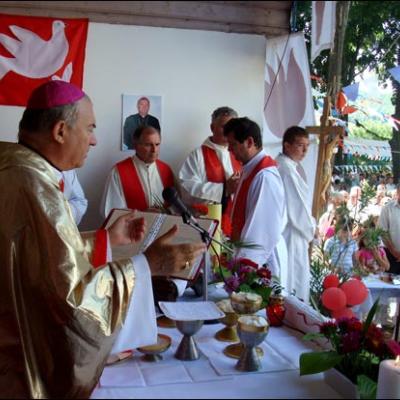 22 august 2009: Administrarea Mirului în Parohia Călugăreni şi filiala Roşiori