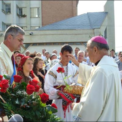 24 august 2009: Mărgineni: Binecuvântarea oratoriului şi lansarea monografiei