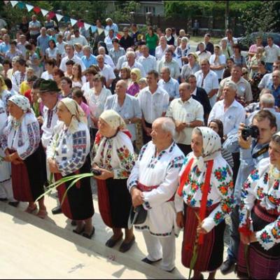 24 august 2009: Mărgineni: Binecuvântarea oratoriului şi lansarea monografiei