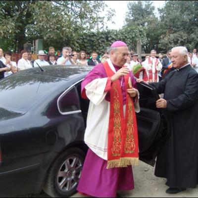 30 august 2009: Pustiana: Administrarea sacramentului Mirului