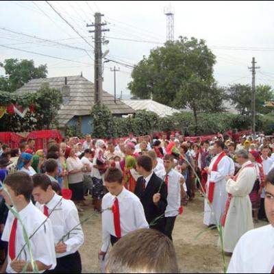 30 august 2009: Pustiana: Administrarea sacramentului Mirului