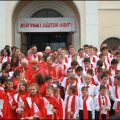 6 septembrie: Tămăşeni: Administrarea sacramentului Mirului