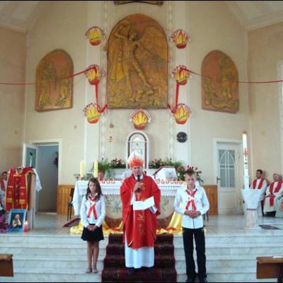 12 septembrie 2009: Administrarea Mirului în Parohia Chetriş