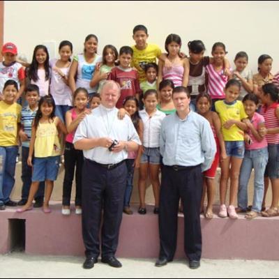 1-14 septembrie 2009: Vizita în Ecuador a PS Aurel Percă la preoţii misionari originari din Dieceza de Iaşi