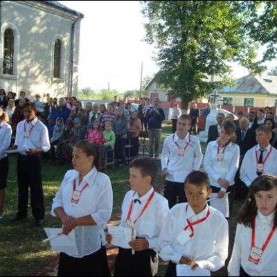 19 septembrie 2009: Administrarea Mirului în filiala Boghicea a Parohiei Slobozia