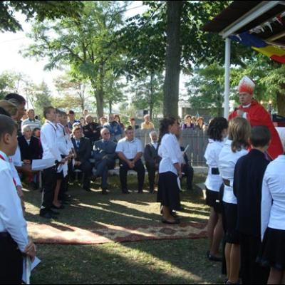 19 septembrie 2009: Administrarea Mirului în filiala Boghicea a Parohiei Slobozia