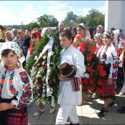 21 septembrie 2009: Faraoani: Funeraliile pr. Petru Mareş