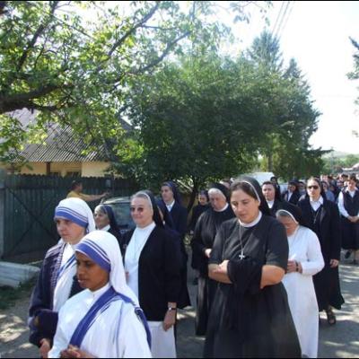 21 septembrie 2009: Faraoani: Funeraliile pr. Petru Mareş