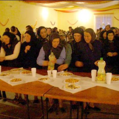 1 octombrie 2009: Iugani: Marcarea Zilei Mondiale a Vârstnicului