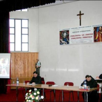 1-2 octombrie 2009: Roman: Simpozionul internaţional Fidelitatea lui Cristos, fidelitatea preotului