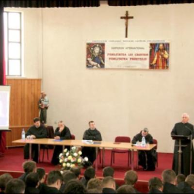 1-2 octombrie 2009: Roman: Simpozionul internaţional Fidelitatea lui Cristos, fidelitatea preotului