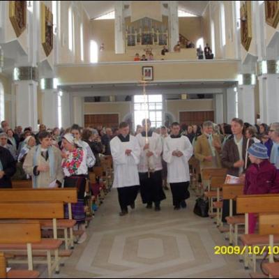 10 octombrie 2009: Butea: Mireasma petalelor de trandafiri (Foto: Iustian-Ionuţ Petre)