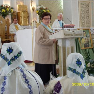 10 octombrie 2009: Butea: Mireasma petalelor de trandafiri (Foto: Iustian-Ionuţ Petre)