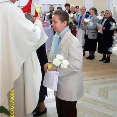 10 octombrie 2009: Butea: Mireasma petalelor de trandafiri (Foto: Iustian-Ionuţ Petre)