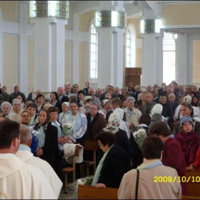 10 octombrie 2009: Butea: Mireasma petalelor de trandafiri (Foto: Iustian-Ionuţ Petre)