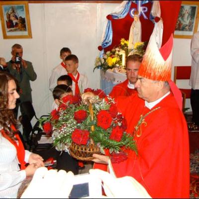 10 octombrie 2009: Administrarea Mirului în Parohia Dancu