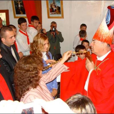 10 octombrie 2009: Administrarea Mirului în Parohia Dancu