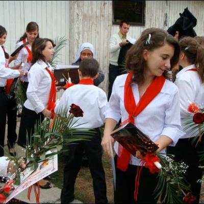 10 octombrie 2009: Administrarea Mirului în Parohia Dancu