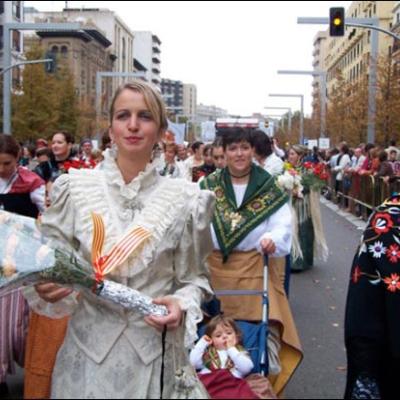 12 octombrie 2009: Zaragoza: Ofrandă de flori adusă Fecioarei Maria