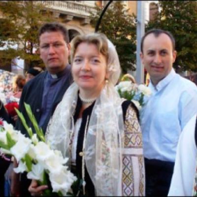 12 octombrie 2009: Zaragoza: Ofrandă de flori adusă Fecioarei Maria