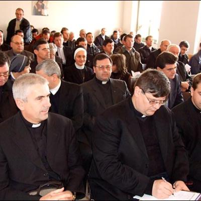 28 octombrie 2009: Traian: Întrunirea membrilor Consiliului Prezbiteral şi ai Consiliului Pastoral Diecezan