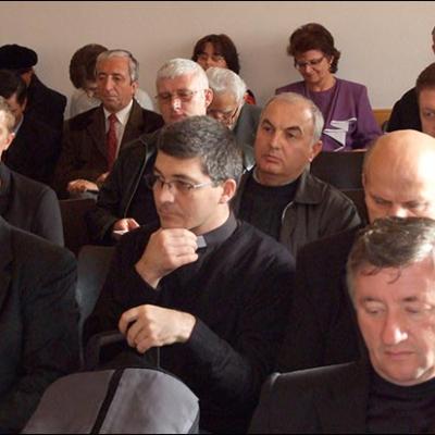 28 octombrie 2009: Traian: Întrunirea membrilor Consiliului Prezbiteral şi ai Consiliului Pastoral Diecezan