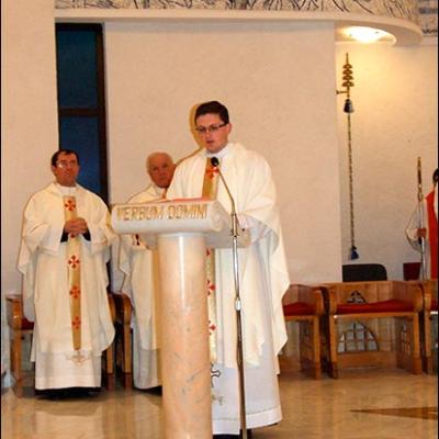 1 noiembrie 2009: Iaşi: Requiem pentru păstorii sufleteşti decedaţi ai diecezei (Foto: Iustian-Ionuţ Petre)
