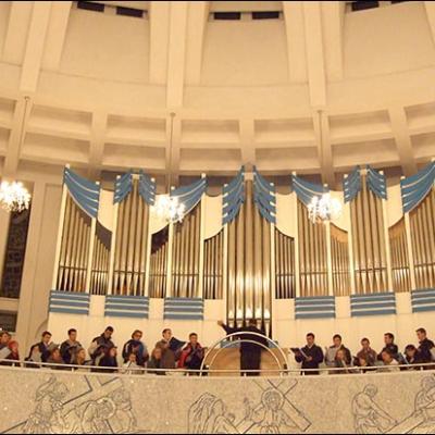 1 noiembrie 2009: Iaşi: Requiem pentru păstorii sufleteşti decedaţi ai diecezei (Foto: Iustian-Ionuţ Petre)