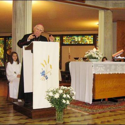 1 noiembrie 2009: Pordenone: Un episcop în vizită la comunitatea catolică română
