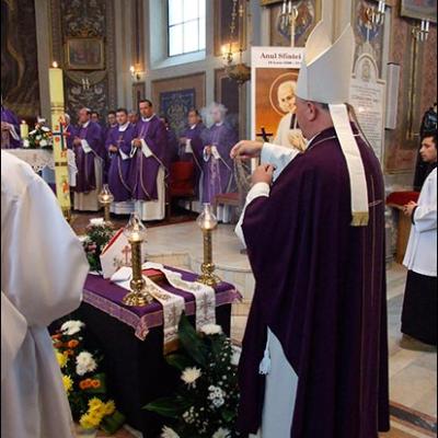 2 noiembrie 2009: Iaşi: Pomenirea tuturor credincioşilor răposaţi - I (Foto: Iustian-Ionuţ Petre)