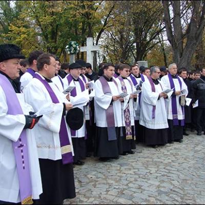 2 noiembrie 2009: Iaşi: Pomenirea tuturor credincioşilor răposaţi - II (Foto: Iustian-Ionuţ Petre)