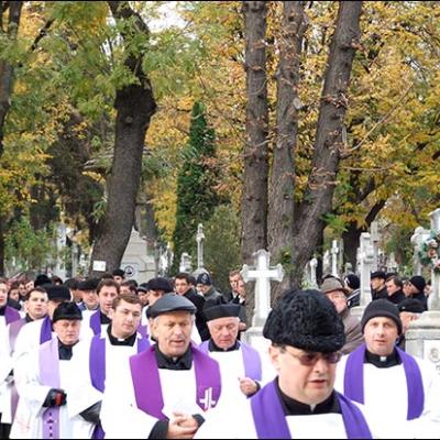 2 noiembrie 2009: Iaşi: Pomenirea tuturor credincioşilor răposaţi - II (Foto: Iustian-Ionuţ Petre)