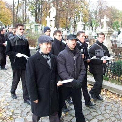 2 noiembrie 2009: Iaşi: Pomenirea tuturor credincioşilor răposaţi - II (Foto: Iustian-Ionuţ Petre)