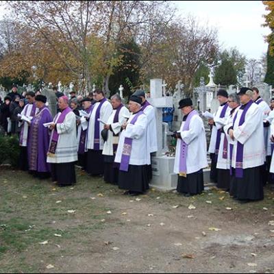 2 noiembrie 2009: Iaşi: Pomenirea tuturor credincioşilor răposaţi - II (Foto: Iustian-Ionuţ Petre)
