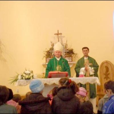 8 noiembrie 2009: Galbeni: Binecuvântarea clădirii centrului socio-cultural
